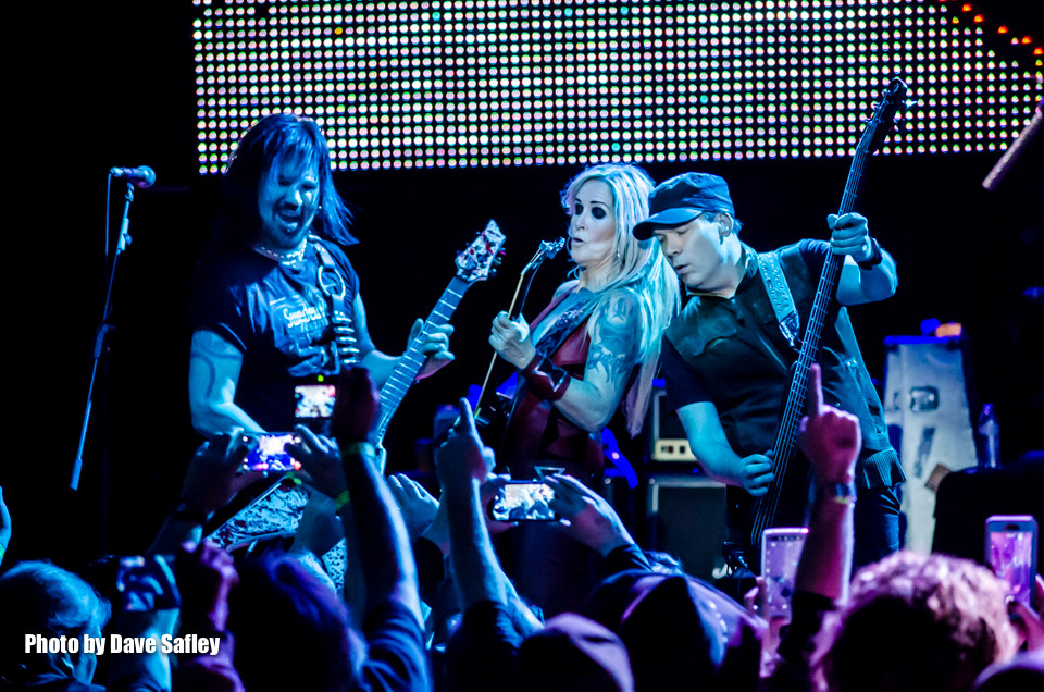 Nikon D7000 + Sigma 50-150mm F2.8 EX APO DC HSM sample photo. Lita ford at yost theater santa ana ca. on november 19th, 2016 photography