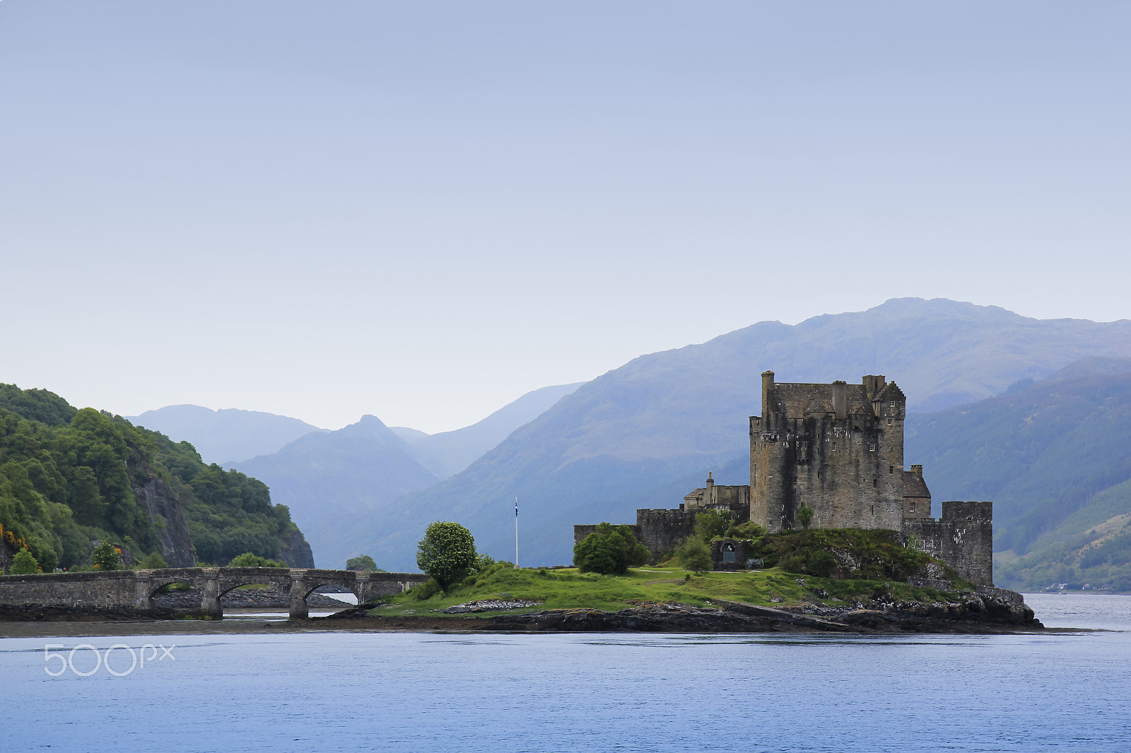 Canon EF-S 17-85mm F4-5.6 IS USM sample photo. Eilean donan castle highlands of scotland photography