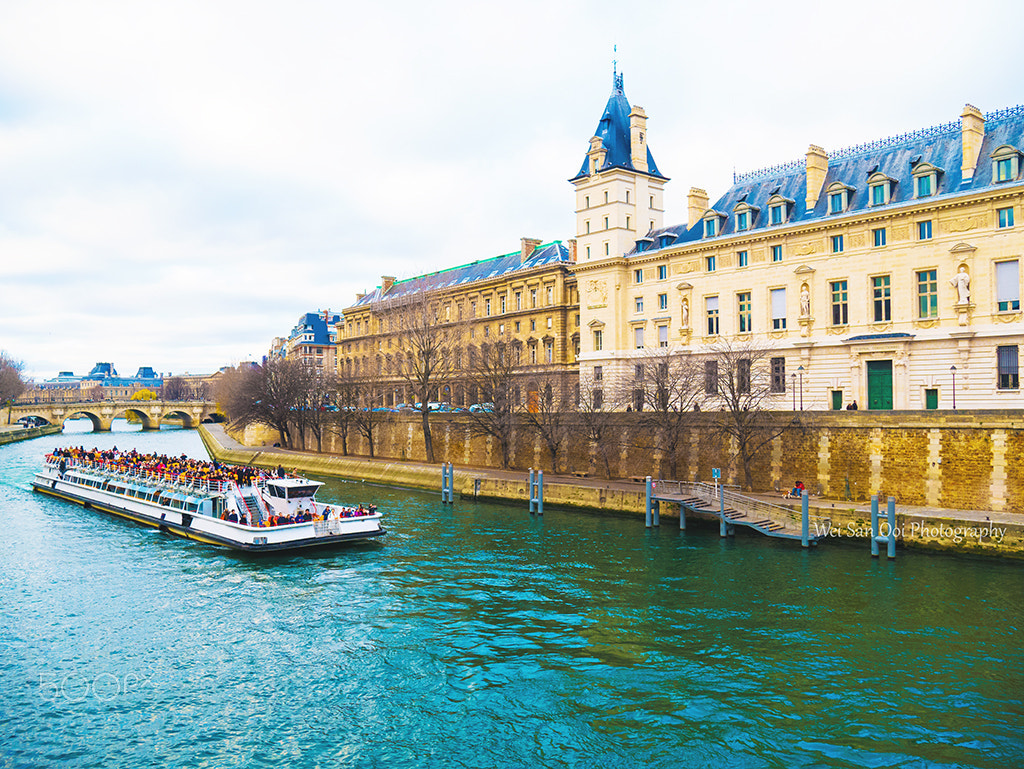 Panasonic Lumix DMC-GX7 sample photo. Seine river 05 photography