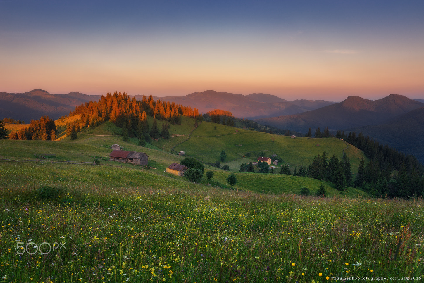 Sony a7R + Sony FE 28mm F2 sample photo. Ukraine. carpathians. dzembronya. evening at the poloniny stepan photography