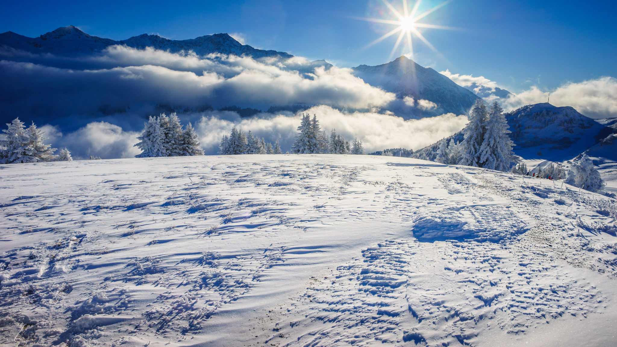 E 21mm F2.8 sample photo. Frozen land photography