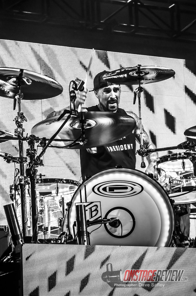 Sigma 50-150mm F2.8 EX APO DC HSM sample photo. Blink-182 at irvine meadows september 29th, 2016 photography