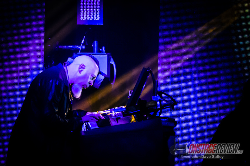Nikon AF-S Nikkor 200-500mm F5.6E ED VR sample photo. Dream theater at national grove of anaheim photography
