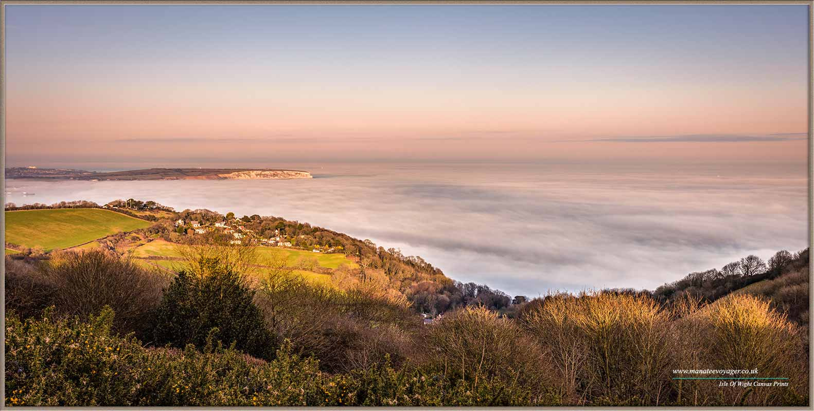 Canon EOS 5DS + Canon EF 17-40mm F4L USM sample photo. Fog over sandown bay photography