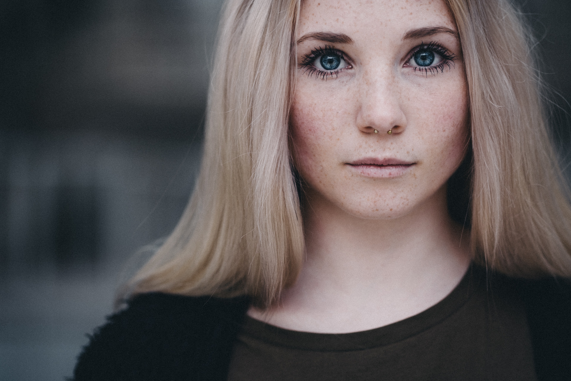 Fujifilm X-T2 + Fujifilm XF 90mm F2 R LM WR sample photo. Blue photography