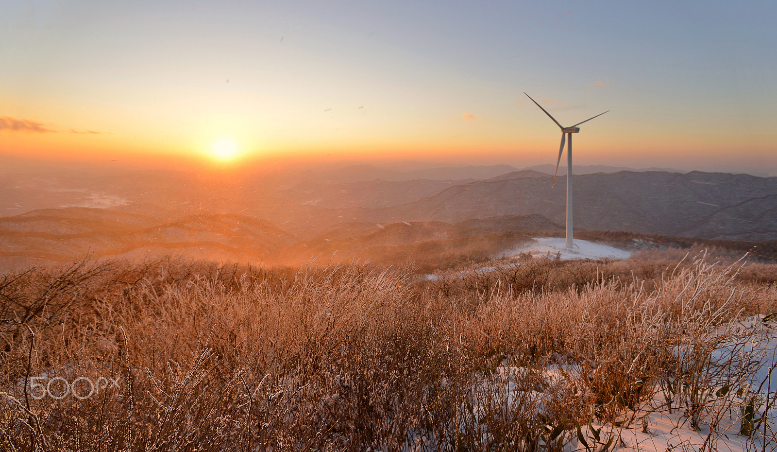 Nikon AF-S Nikkor 17-35mm F2.8D ED-IF sample photo. Winter sunset photography
