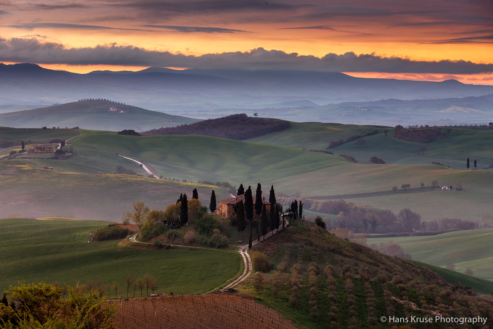 Canon EOS-1Ds Mark III sample photo. Belvedere morning photography