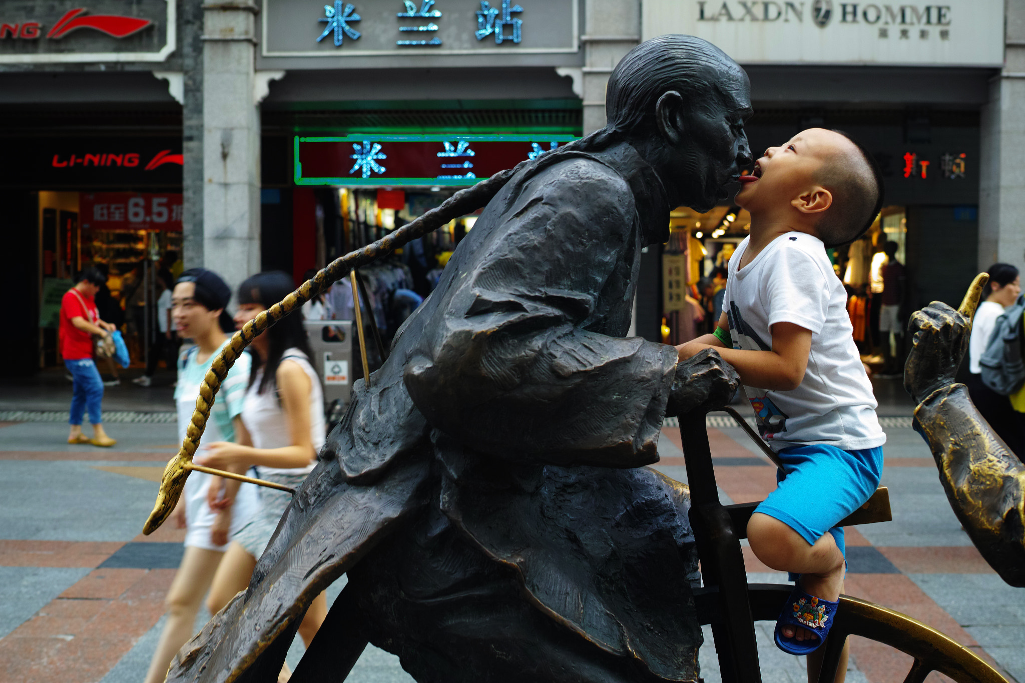 1007 sample photo. 小孩的吻 photography