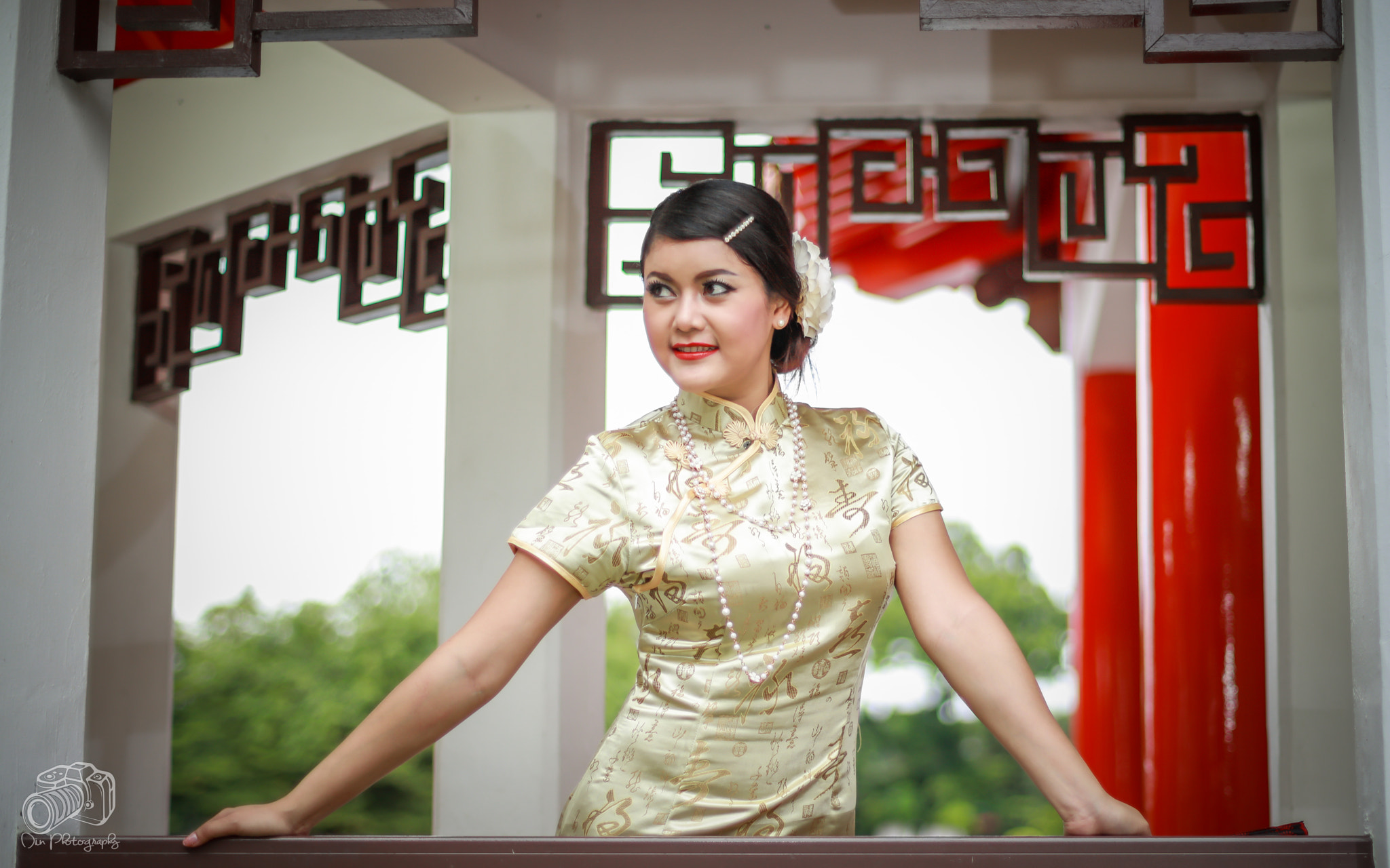 Canon EOS 5DS R sample photo. Elegant pose photography