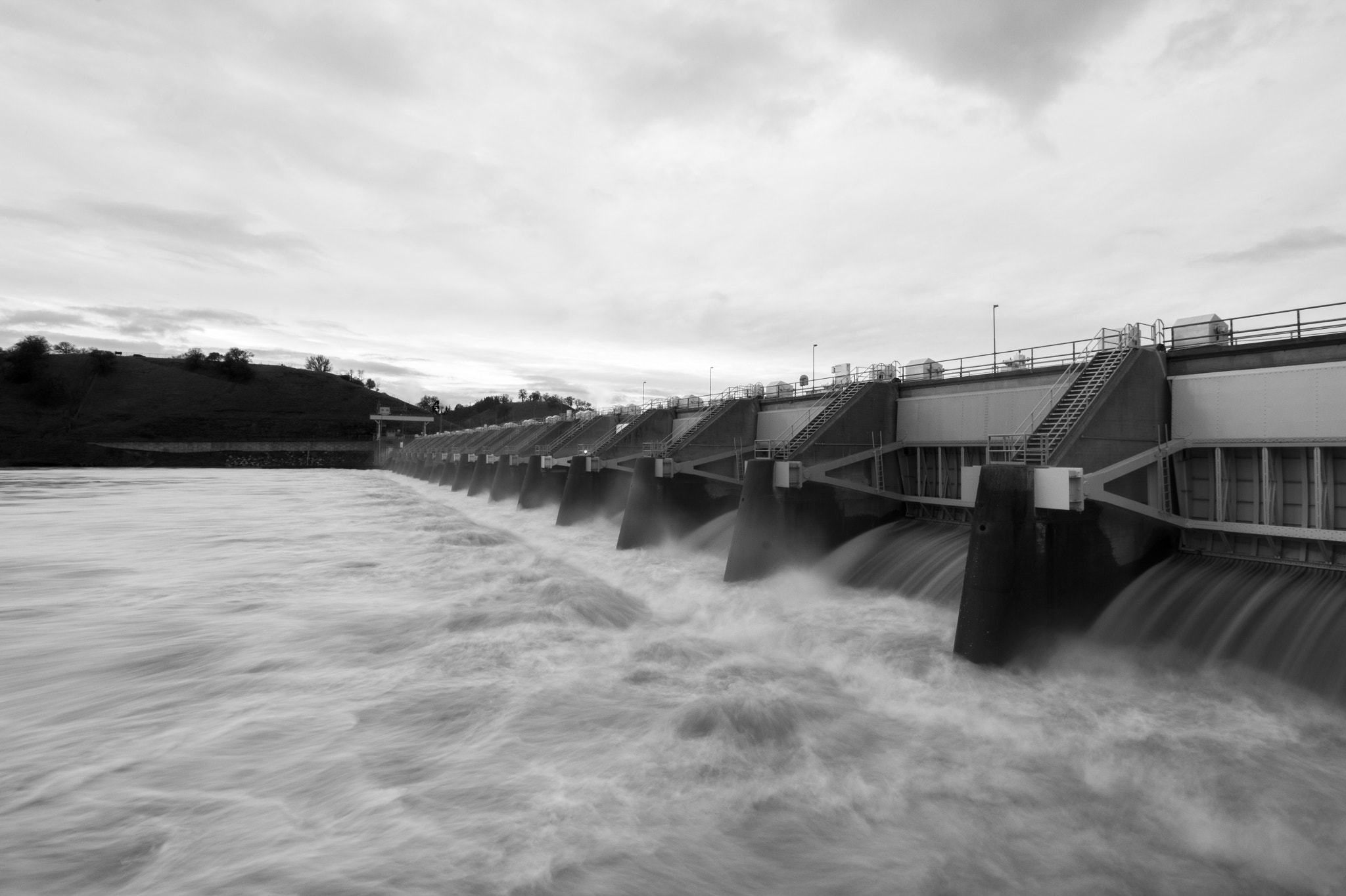 Canon EOS 1200D (EOS Rebel T5 / EOS Kiss X70 / EOS Hi) sample photo. Nimbus dam photography