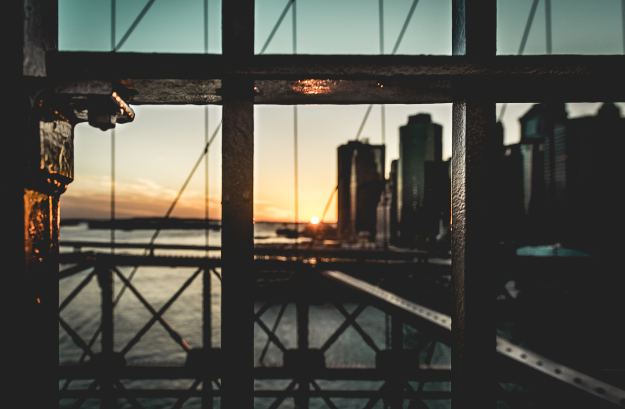 Nikon AF-S Nikkor 24mm F1.8G ED sample photo. Nyc through the wire photography