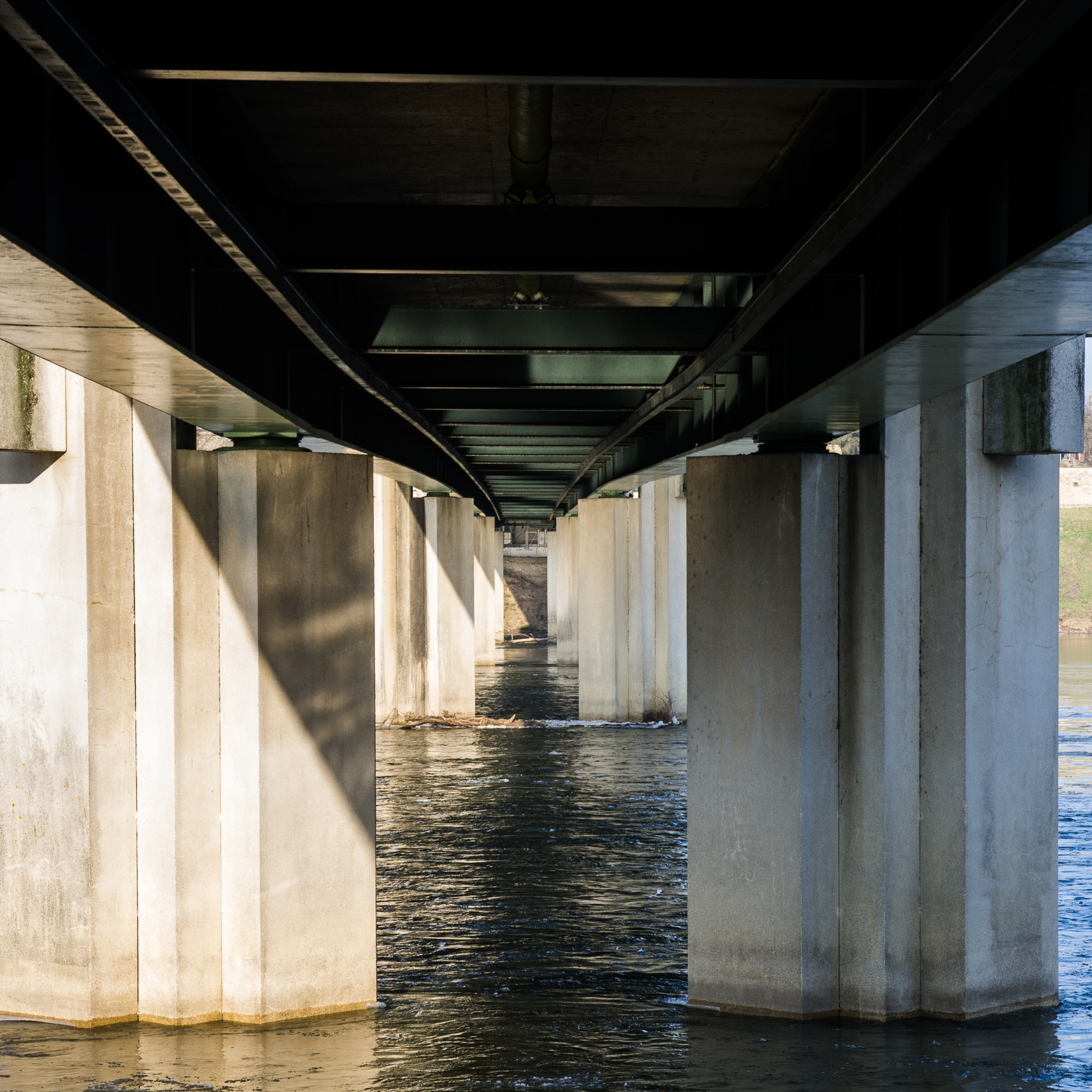 Pentax K-5 sample photo. Under the bridge photography