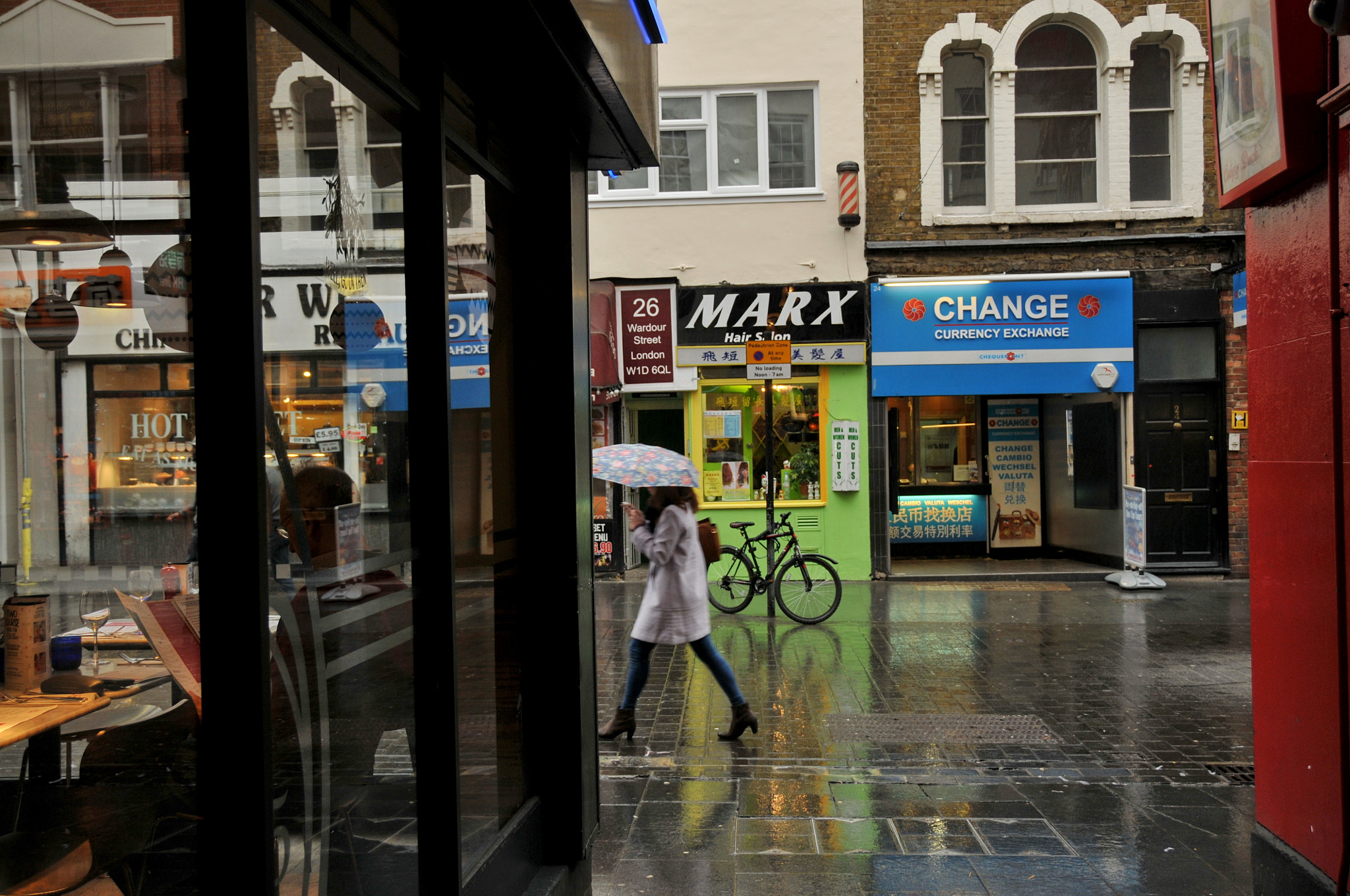 Nikon D300S sample photo. China in the heart of london photography