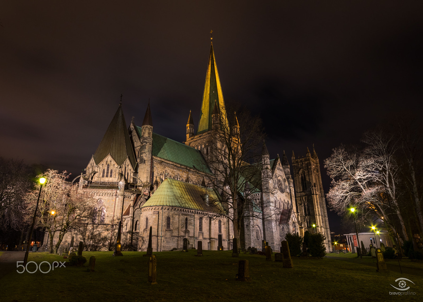 Sigma 12-24mm F4.5-5.6 II DG HSM sample photo. Nidaros cathedral photography