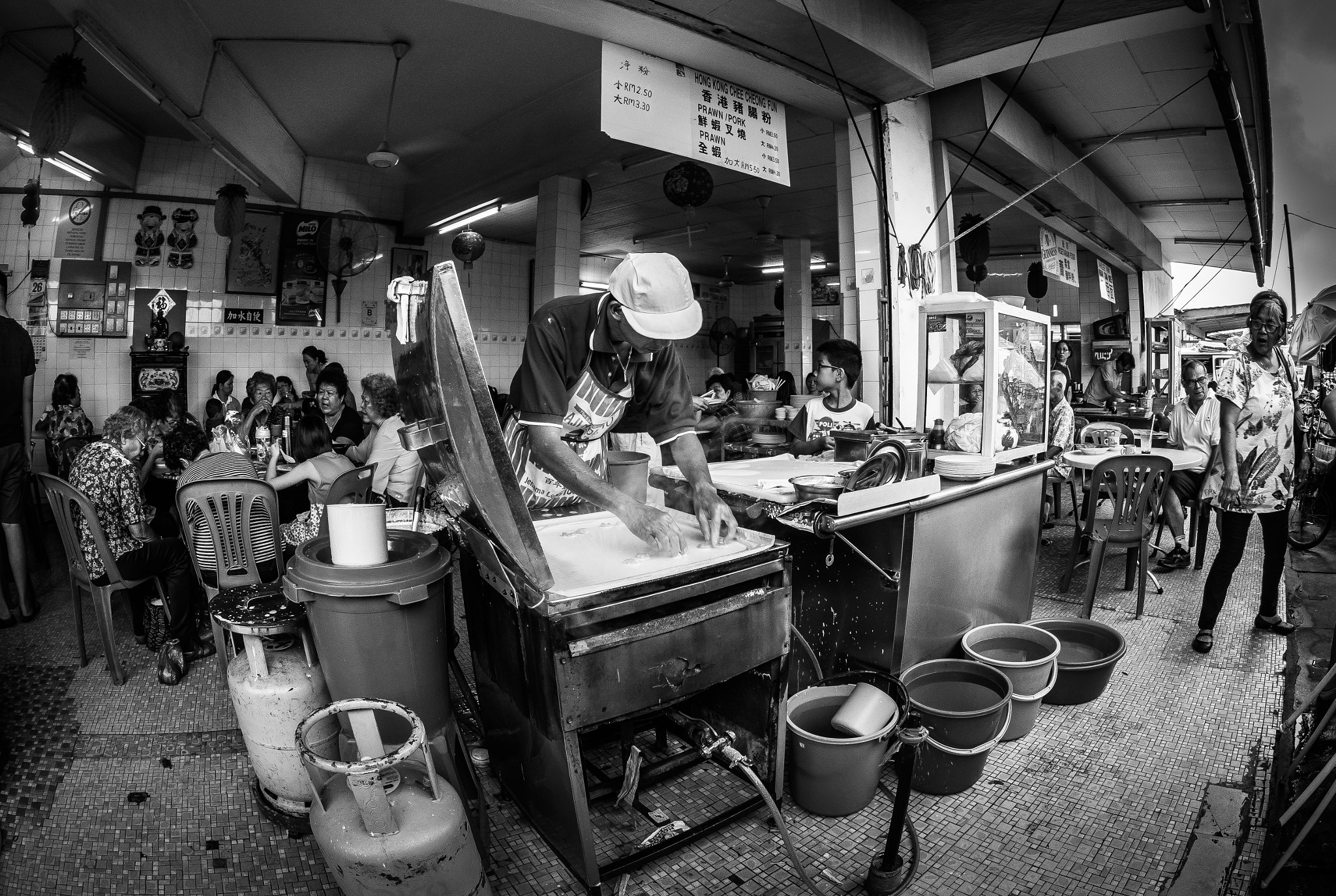 Olympus PEN-F sample photo. Ipoh chee cheong fun seller photography