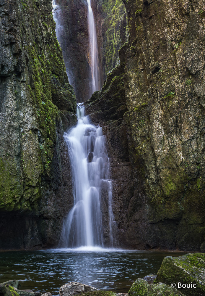 Leica S (TYP 006) + Summarit-S 70 sample photo. Catrigg falls full view photography