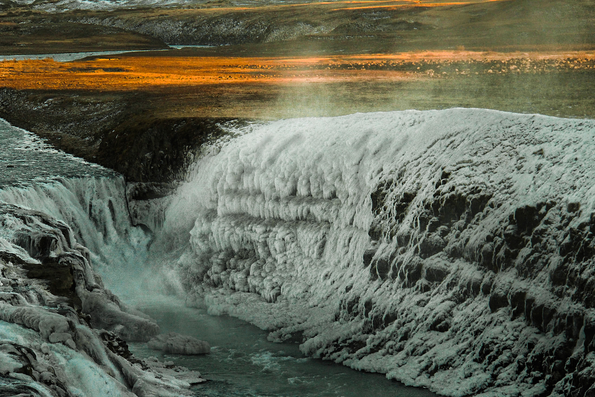 Canon EF-S 18-200mm F3.5-5.6 IS sample photo. Gullfoss . icelandic interior region . look to the ... photography