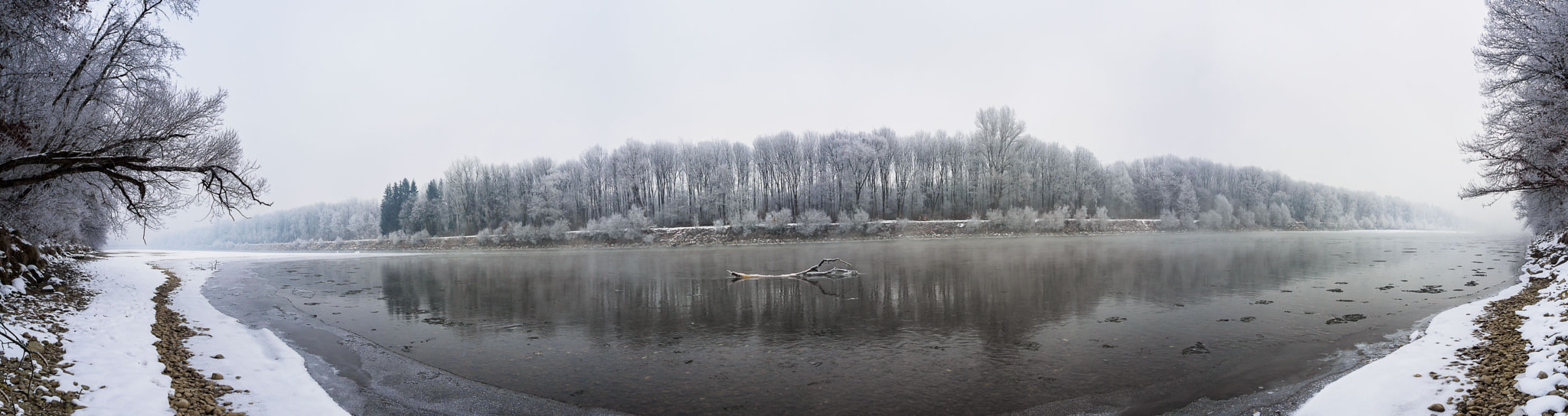Olympus OM-D E-M1 sample photo. An der salzach im winter photography