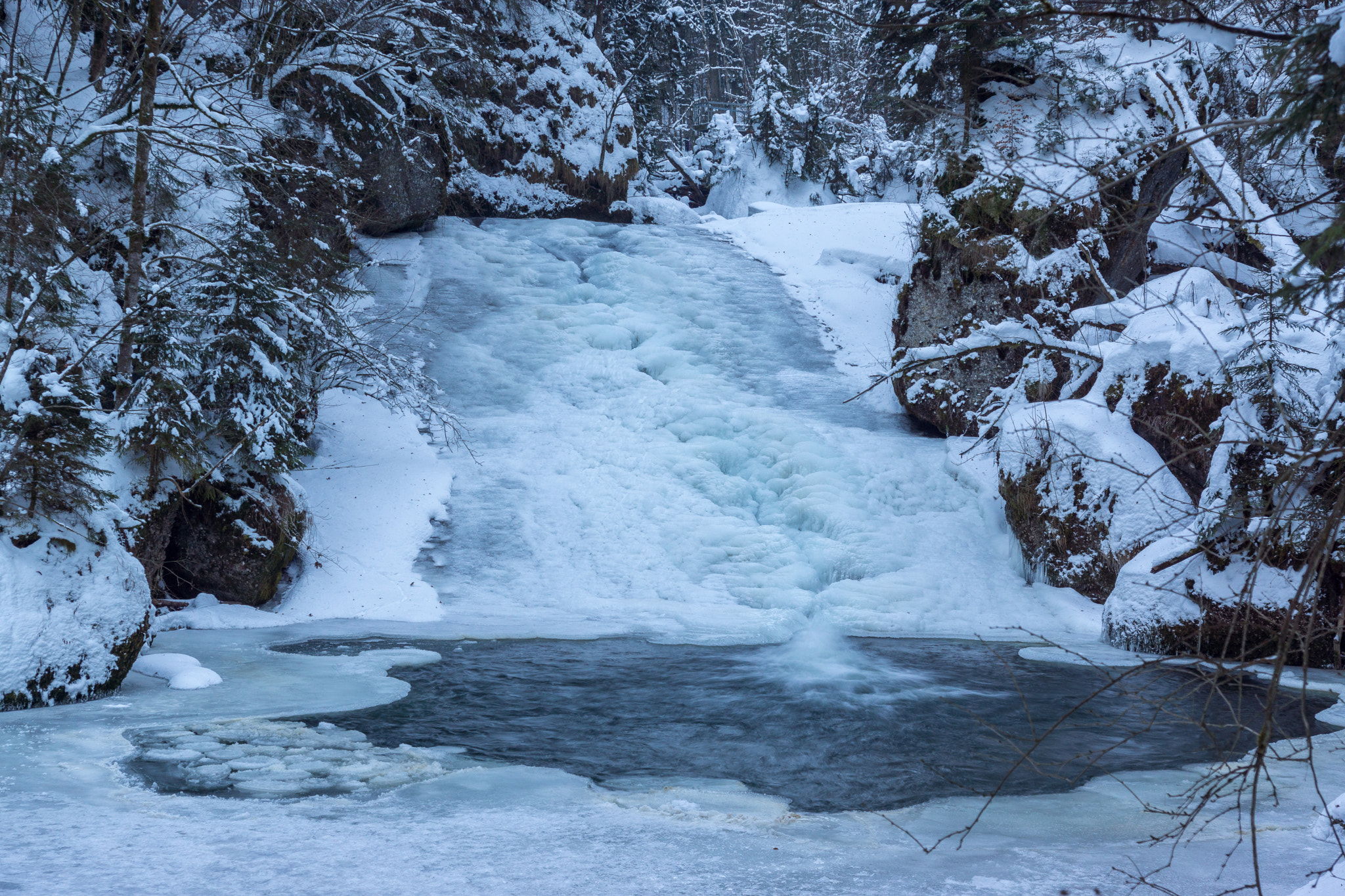 Sony SLT-A77 sample photo. Icefall ii photography