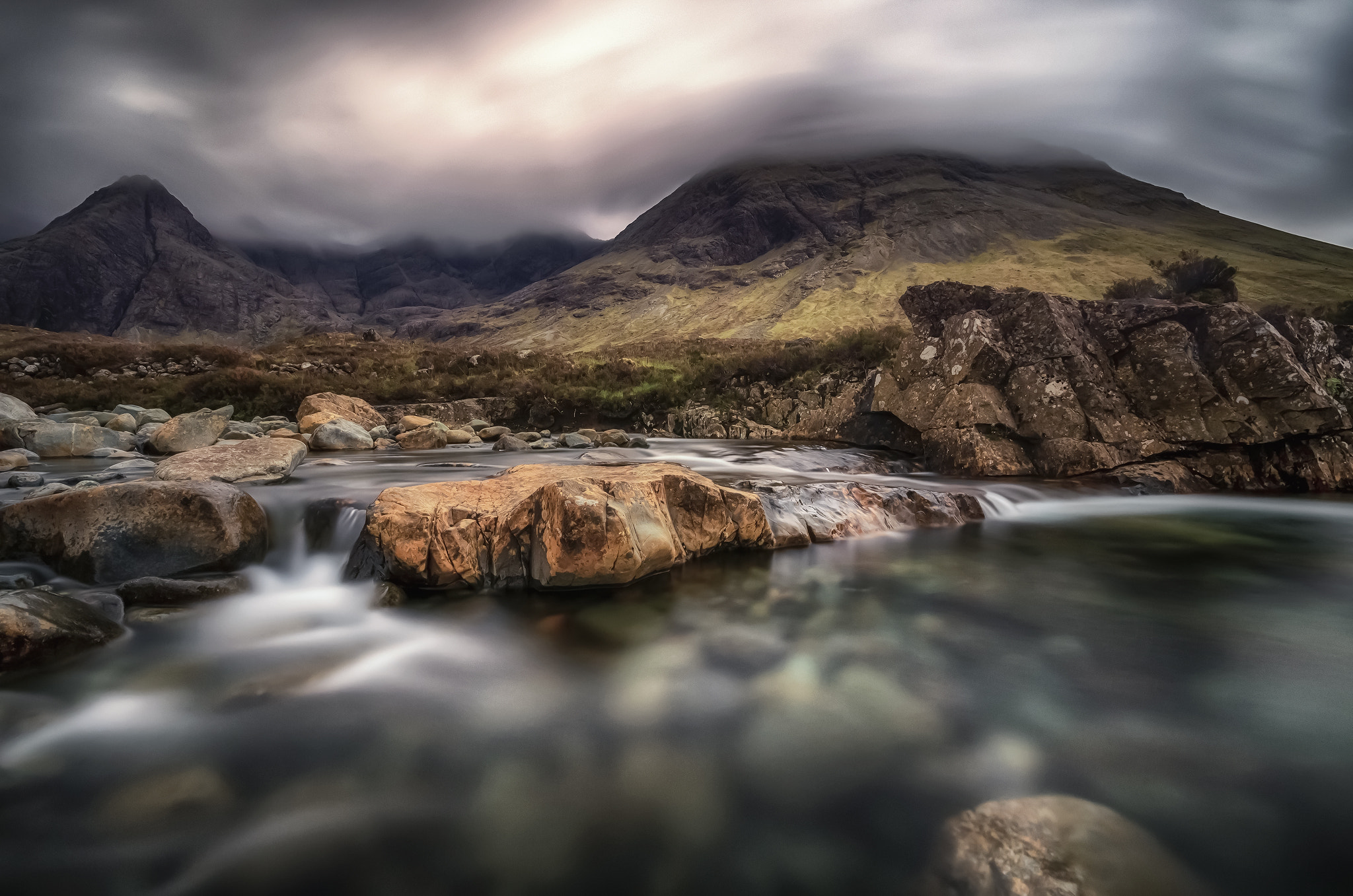 Sigma 10-20mm F4-5.6 EX DC HSM sample photo. Misty cuillins photography