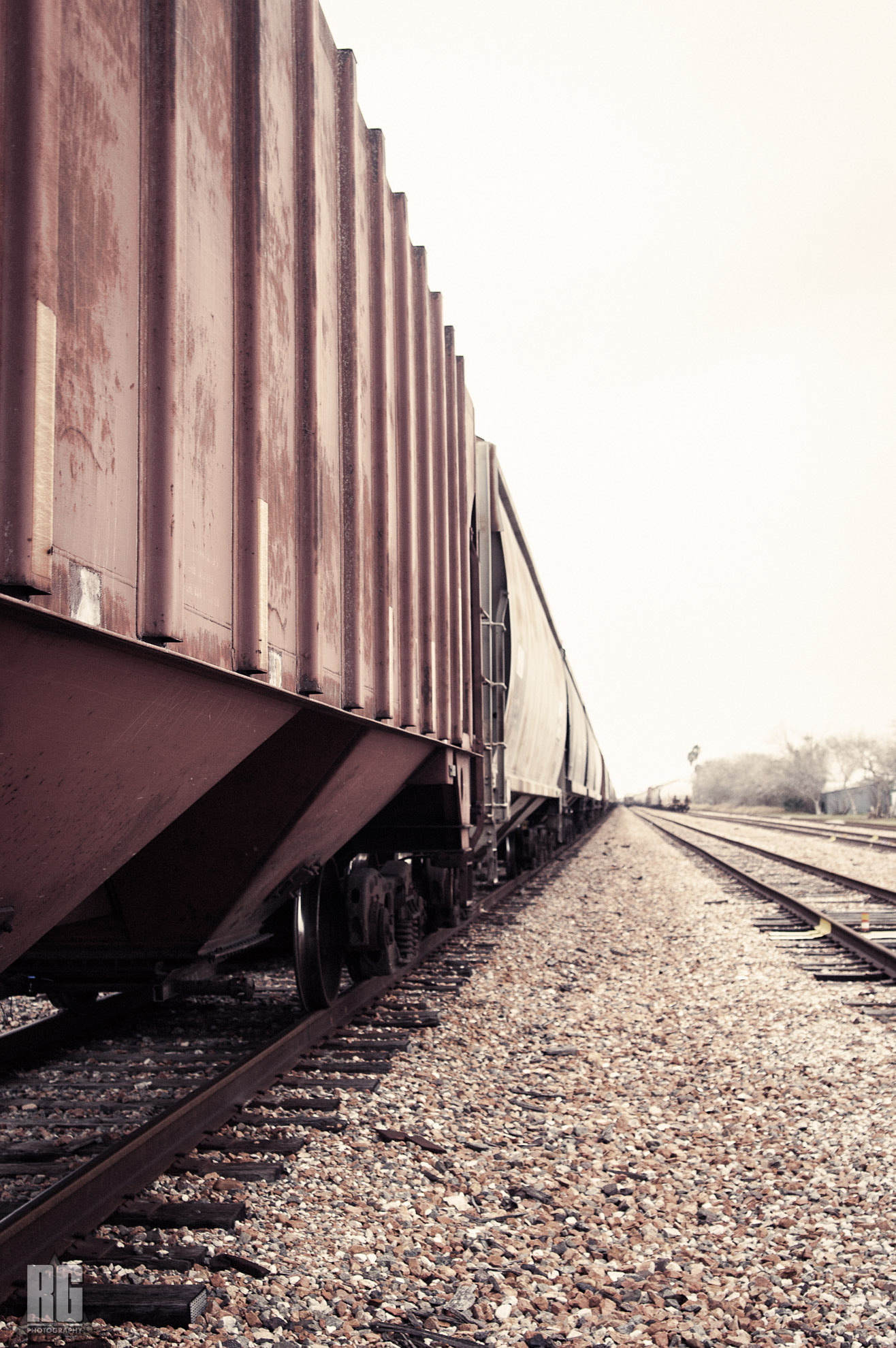 Nikon D3200 sample photo. Small town tracks photography