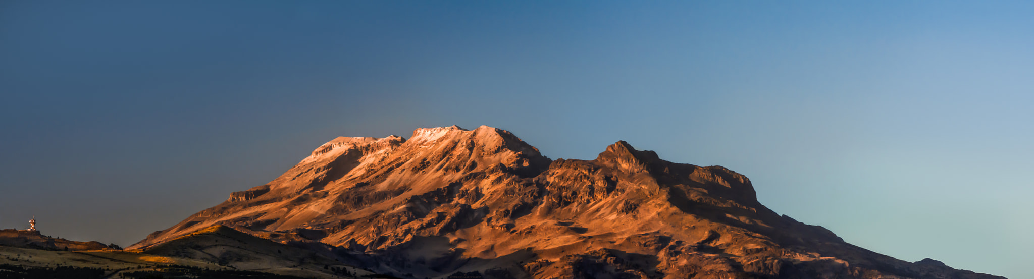 Nikon AF-S DX Micro-Nikkor 85mm F3.5G ED VR sample photo. Iztaccihuatl (panoramic photography). photography