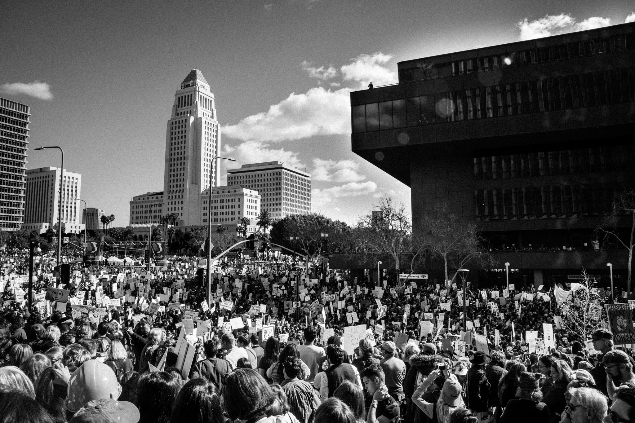 Sony E 20mm F2.8 sample photo. Women's march los angeles  photography
