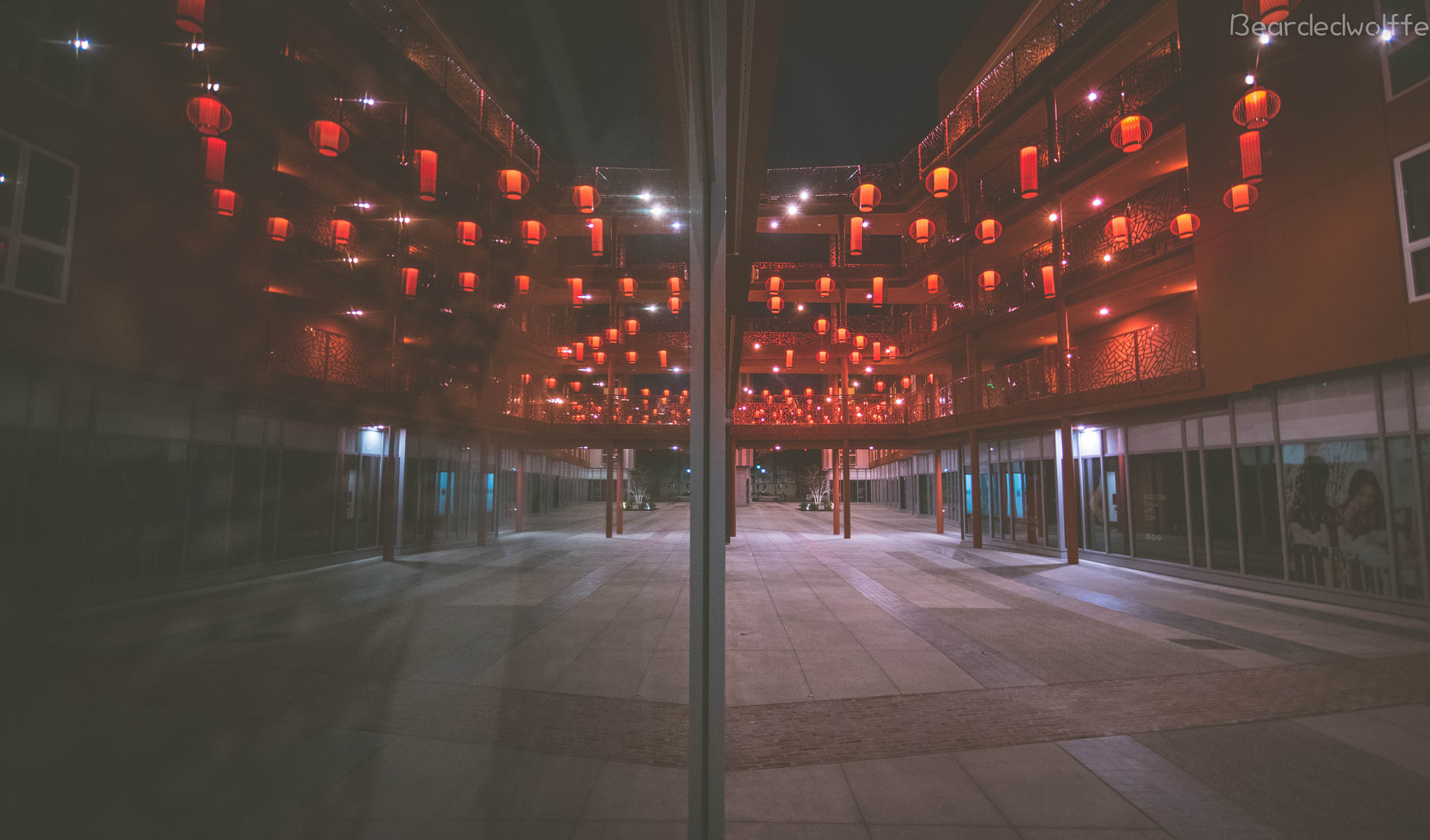 Sigma 10-20mm F4-5.6 EX DC HSM sample photo. Reflecting photography