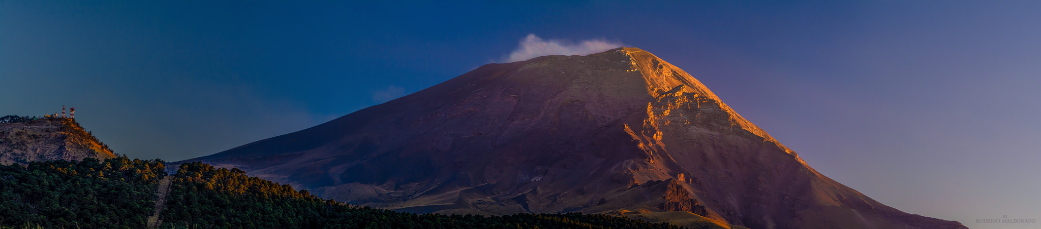 Nikon AF-S DX Micro-Nikkor 85mm F3.5G ED VR sample photo. Popocatépetl (panoramic photography). photography