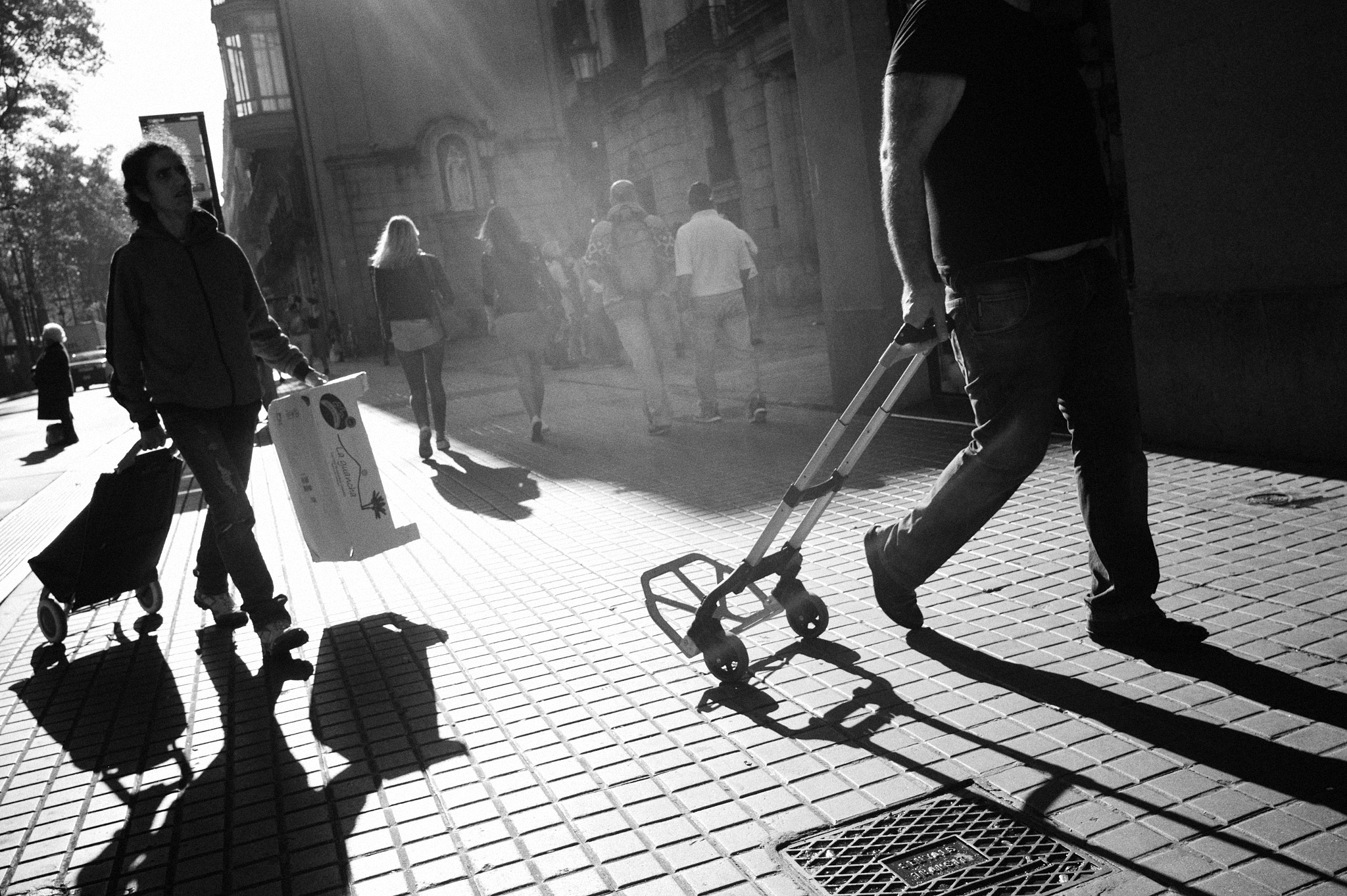 Leica Summicron-M 28mm F2 ASPH sample photo. Transport photography
