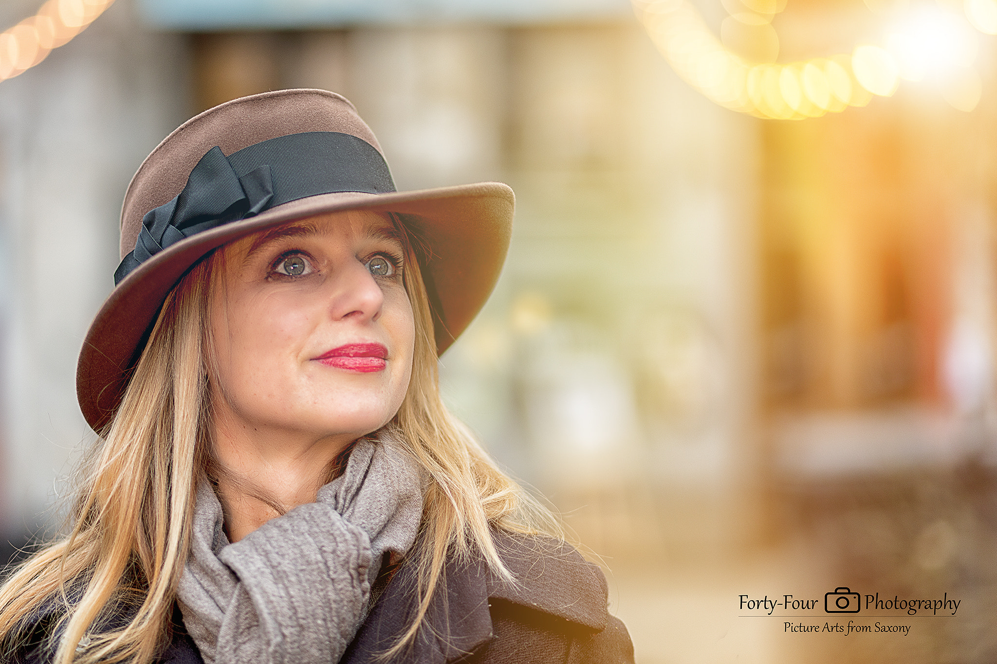 Canon EOS 5DS + Canon EF 85mm F1.8 USM sample photo. Dame mit hut photography