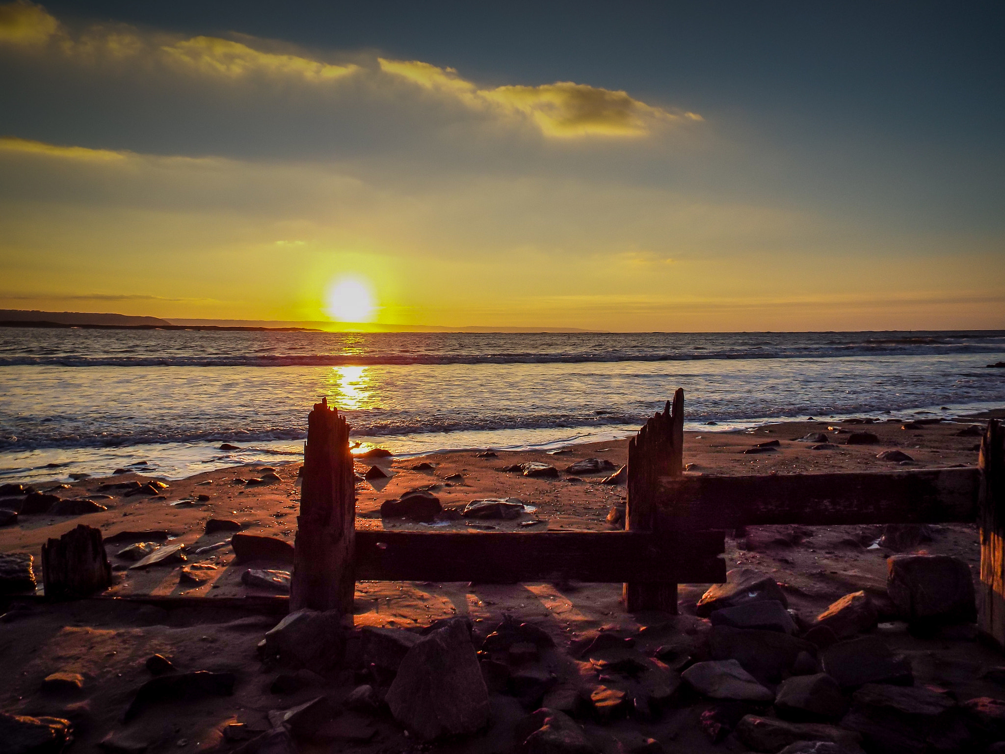 Fujifilm FinePix S9400W sample photo. Beach sunset photography