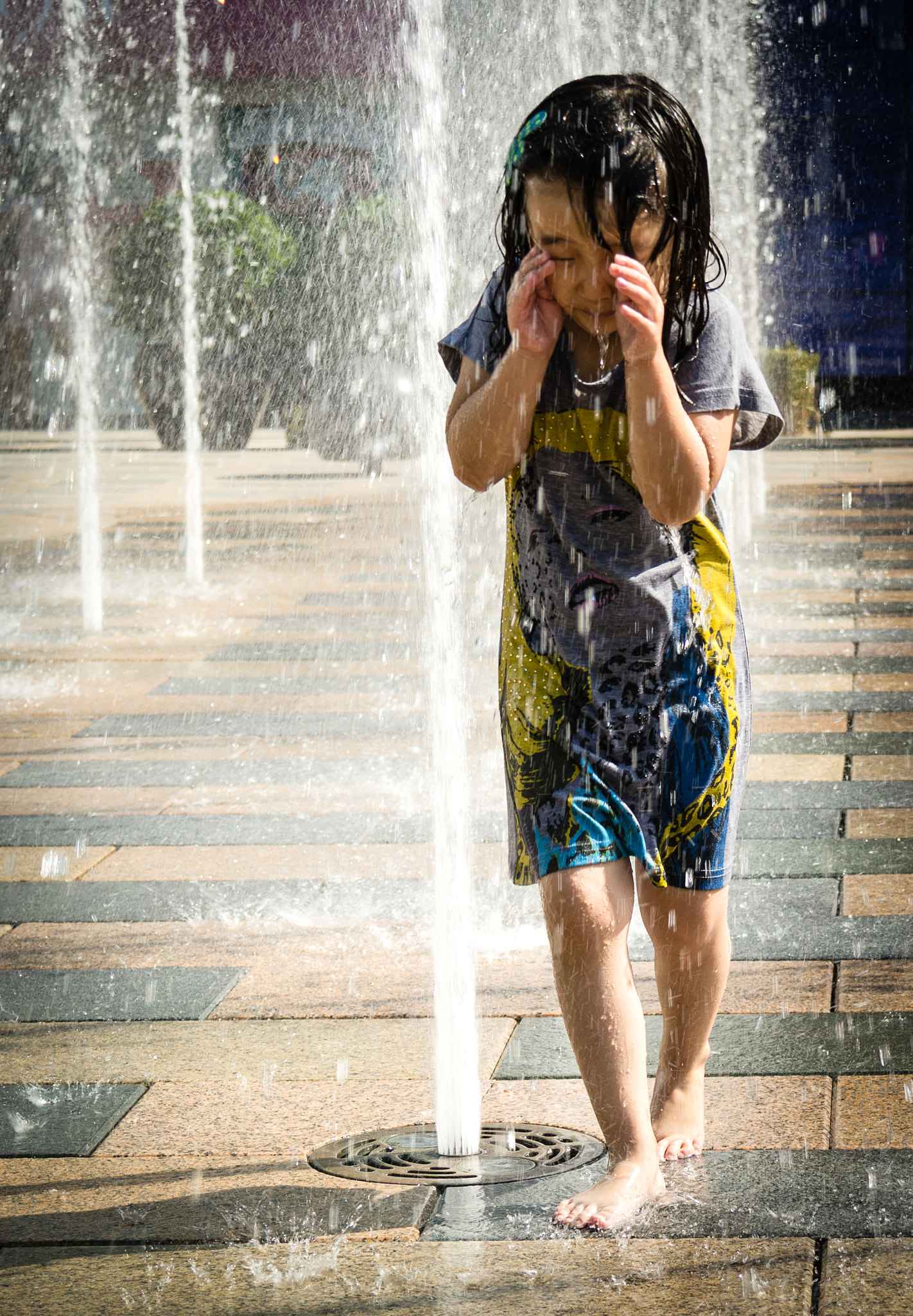 Samsung NX300 + Samsung NX 18-55mm F3.5-5.6 OIS sample photo. Hot summer photography