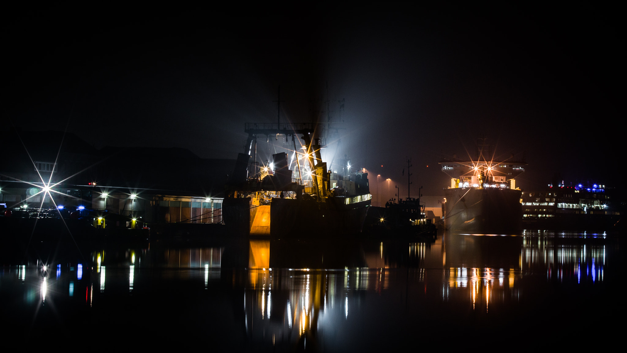Sony SLT-A58 + Minolta AF 28-85mm F3.5-4.5 New sample photo. Night @ habour bremerhaven photography