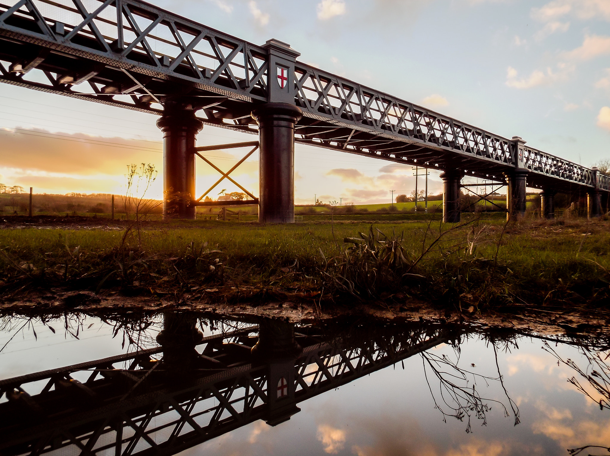 Fujifilm FinePix S9400W sample photo. Bridge sunset photography