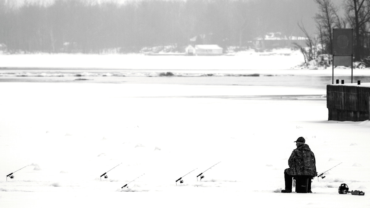 Canon EF 70-300 F4-5.6 IS II USM sample photo. Ice fishing photography