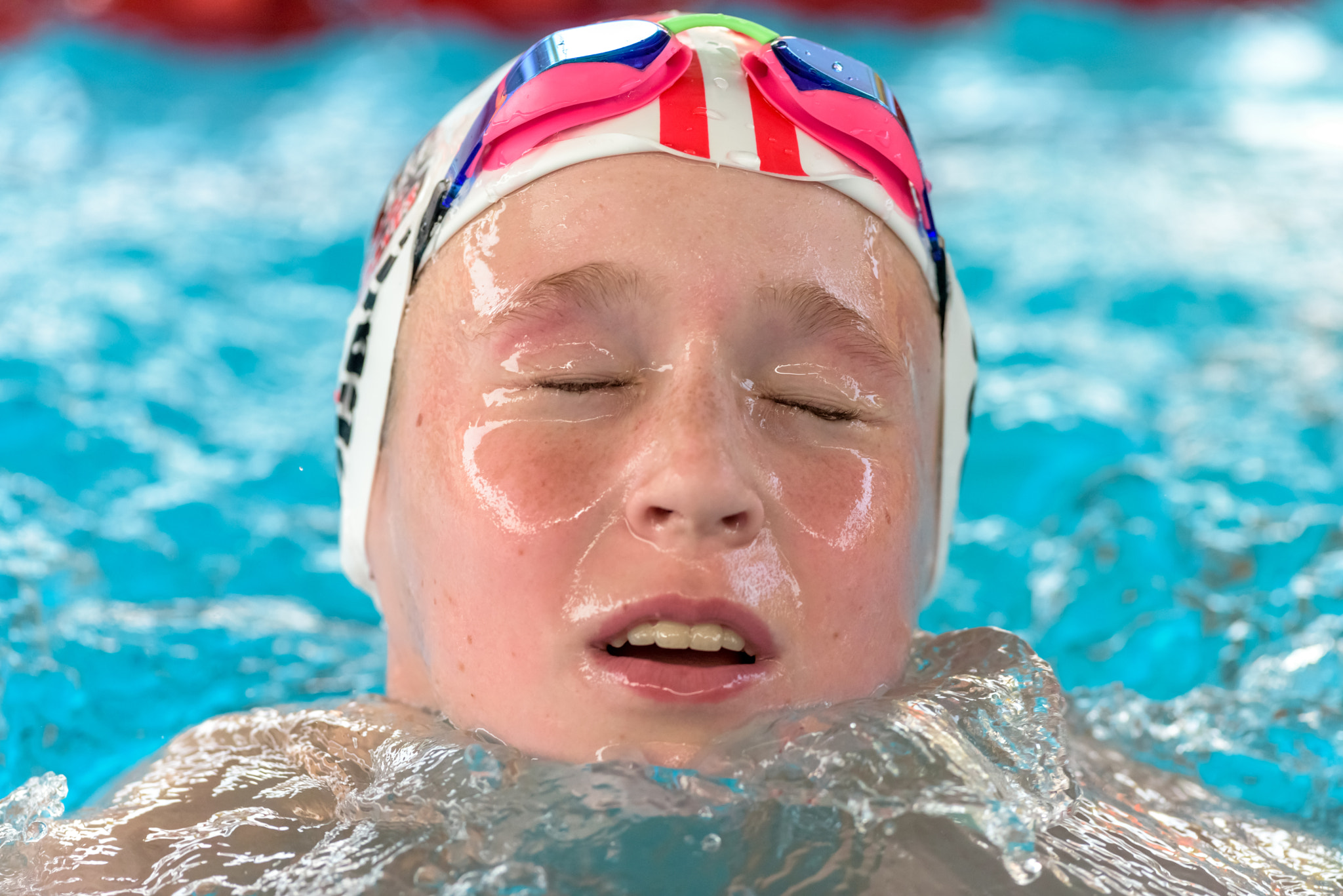 Nikon AF-S Nikkor 300mm F2.8G ED-IF VR sample photo. Seasac swimming competition photography
