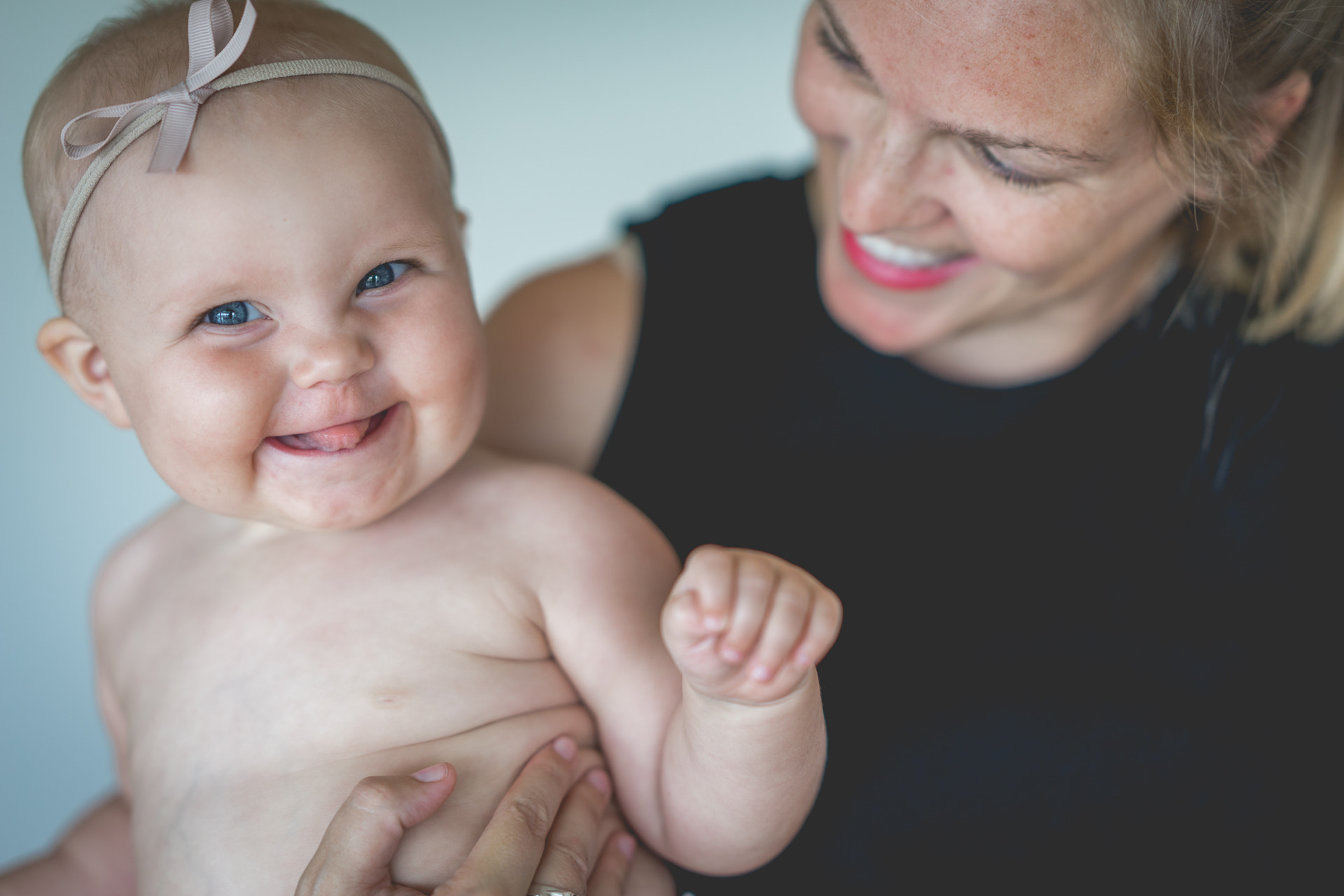 Sony a7R + Sony FE 85mm F1.4 GM sample photo. 1st birthday photography