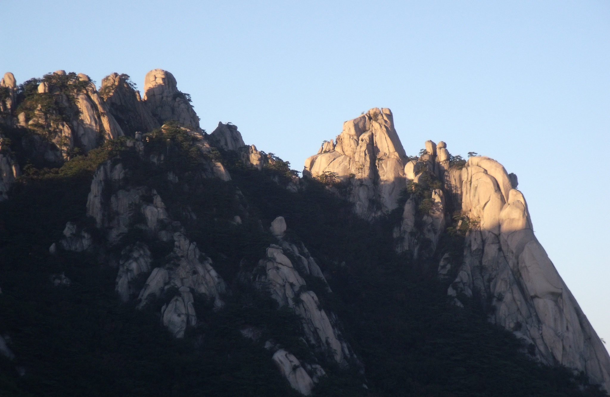 Fujifilm FinePix J110W sample photo. The main peaks of dobong mountain photography