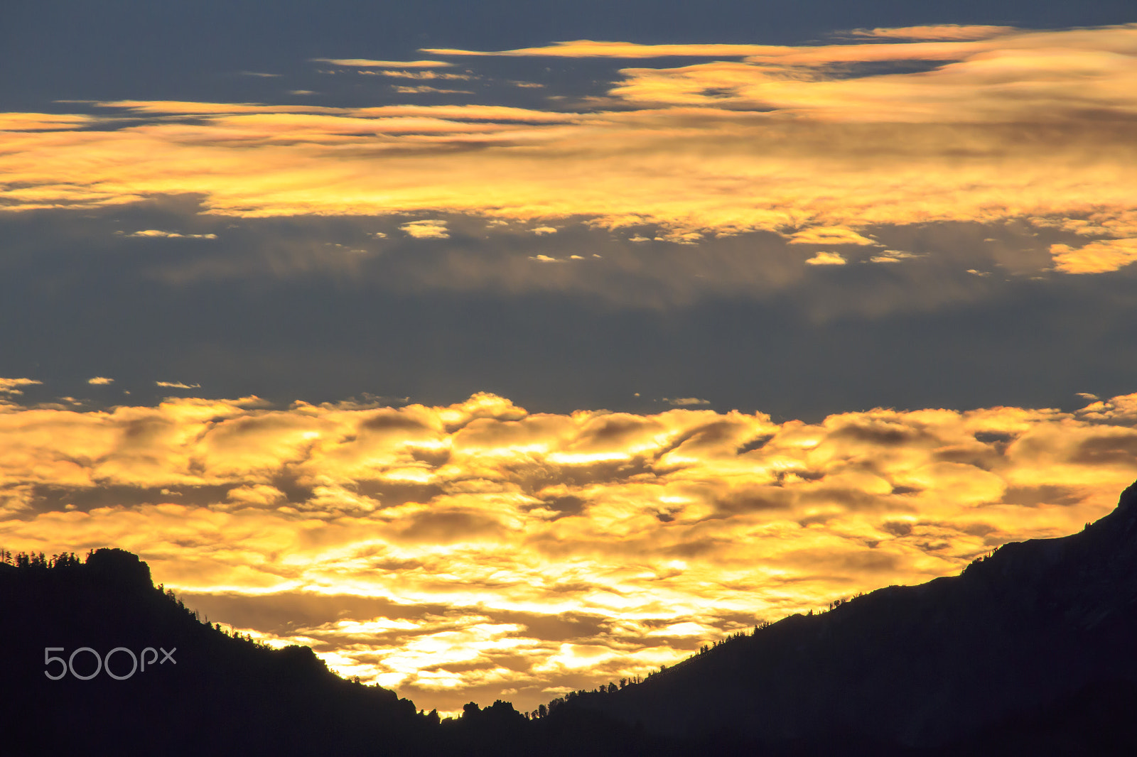 Canon EOS 100D (EOS Rebel SL1 / EOS Kiss X7) sample photo. Molten sunrise photography