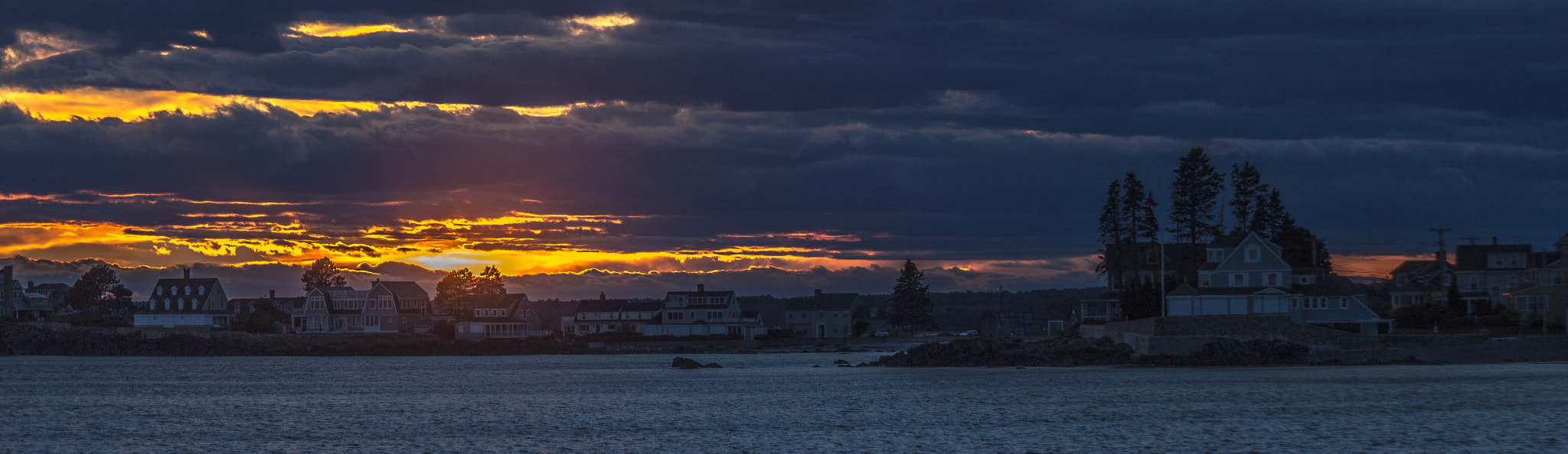 Canon EF 70-200mm F4L USM sample photo. Dusk photography
