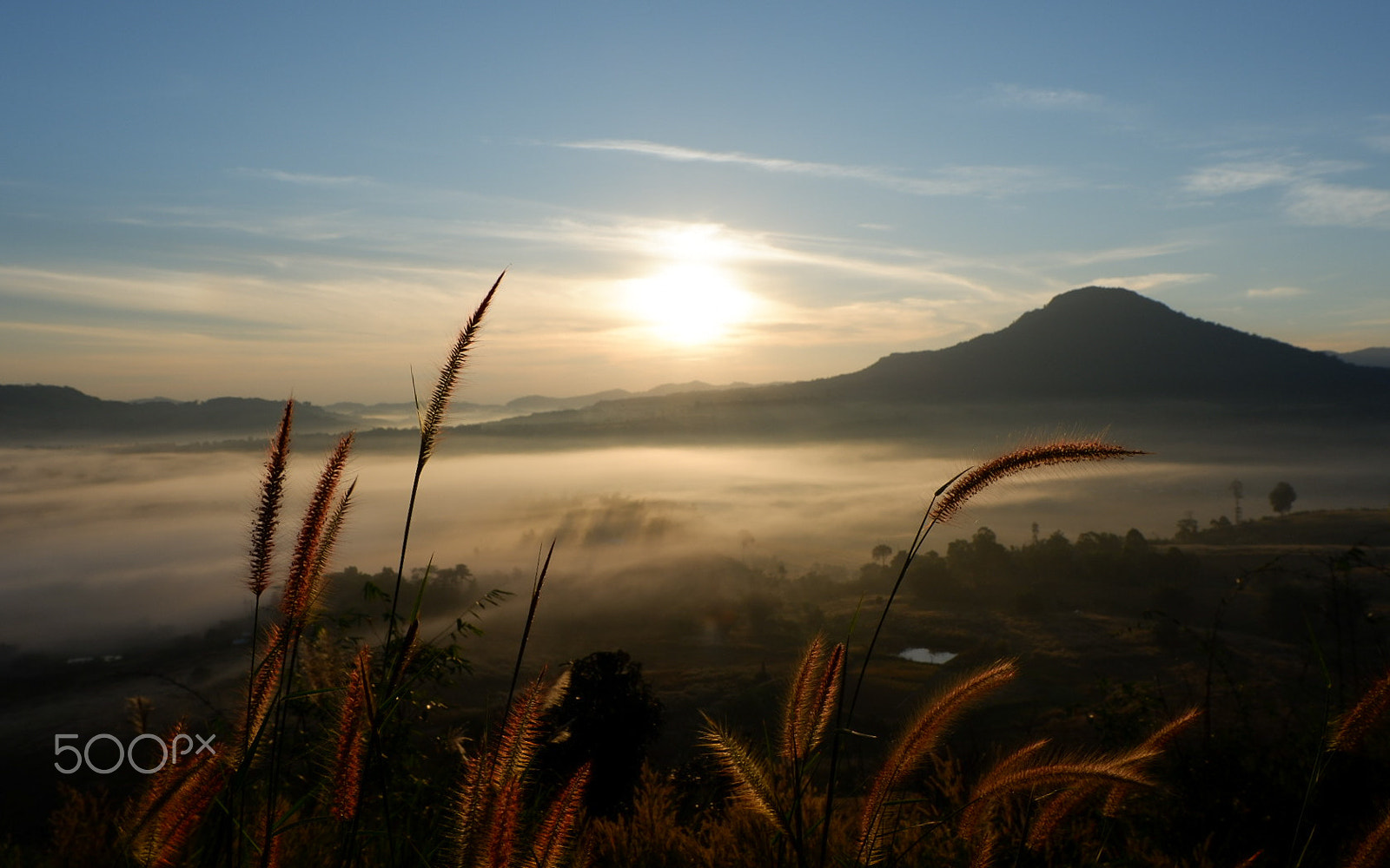 Fujifilm X-A3 + Fujifilm XC 16-50mm F3.5-5.6 OIS II sample photo. Sunrise photography