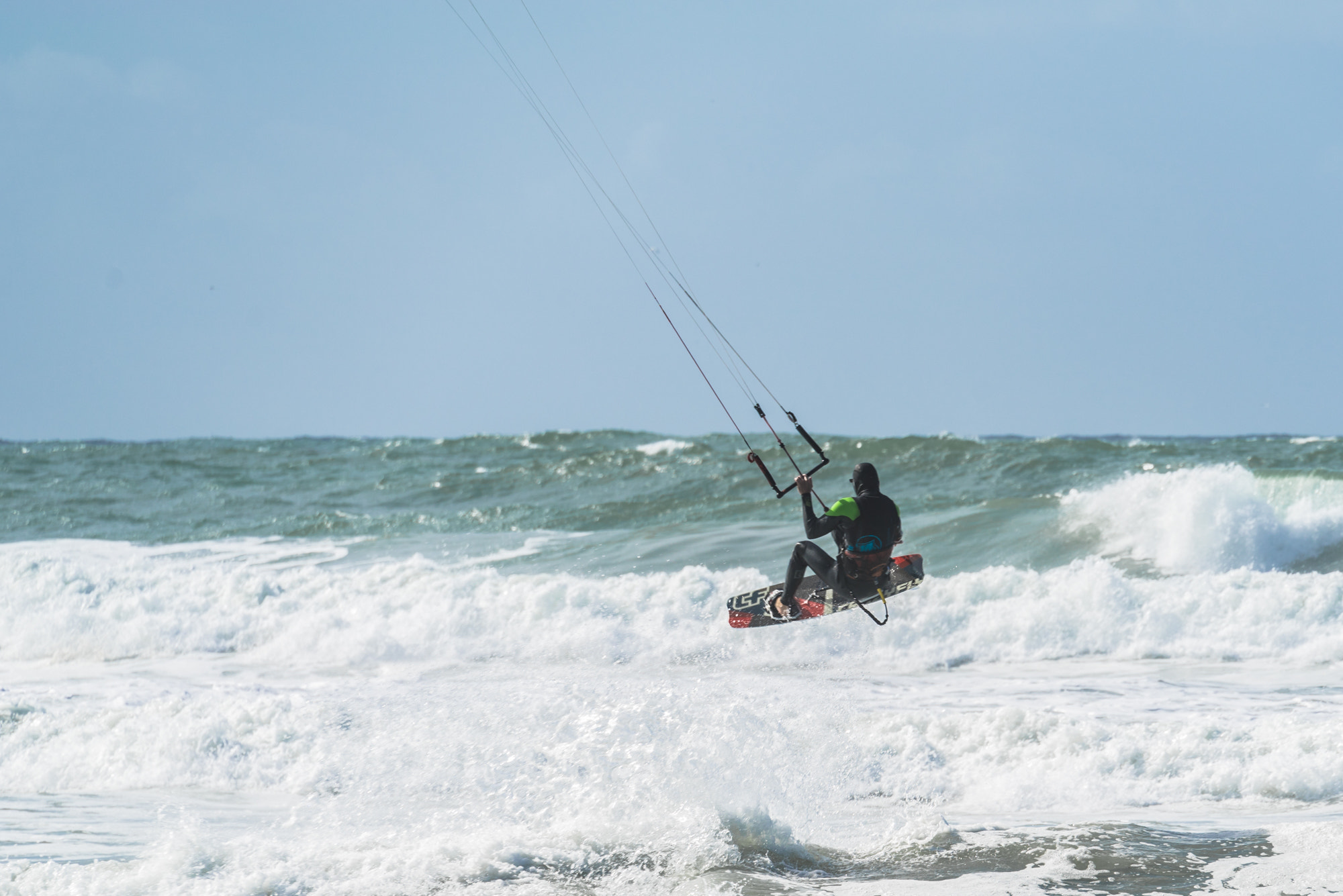 Sony FE 70-300mm F4.5-5.6 G OSS sample photo. Kitesurfing on pb, california photography