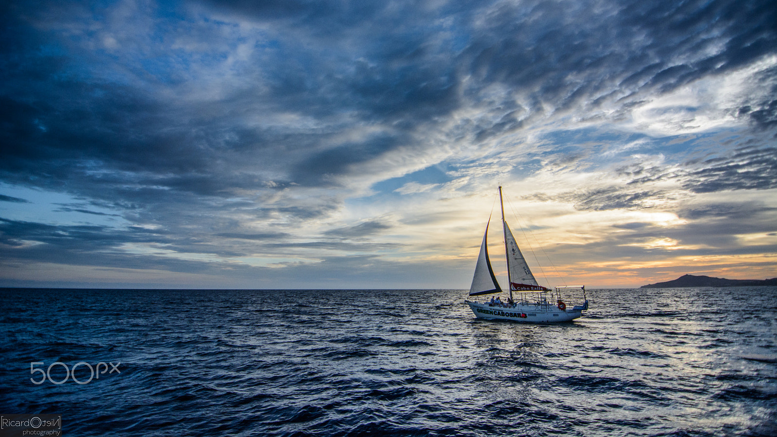 Tokina AT-X Pro 11-16mm F2.8 DX sample photo. Sunset sailing in cabo photography