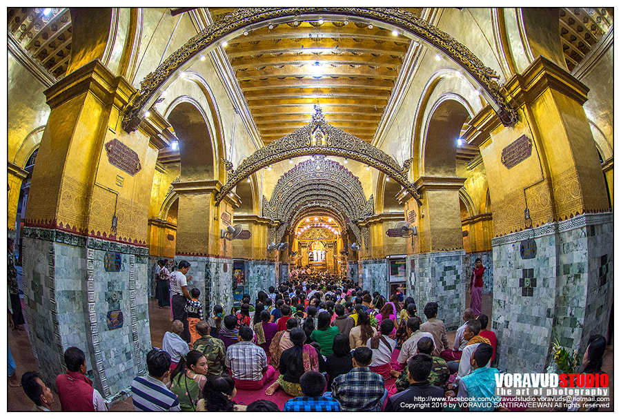 Nikon D7100 + Nikon AF DX Fisheye-Nikkor 10.5mm F2.8G ED sample photo. Mahamuni buudha face wash ritual, mandalay, myanmar photography