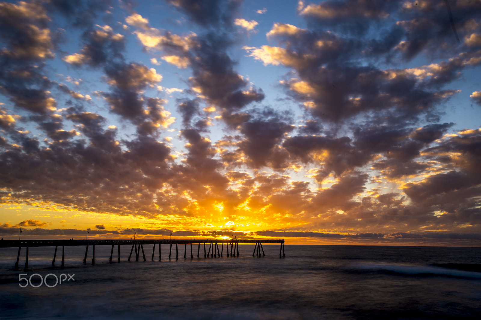 Nikon AF-S Nikkor 17-35mm F2.8D ED-IF sample photo. Amazing sunset. photography