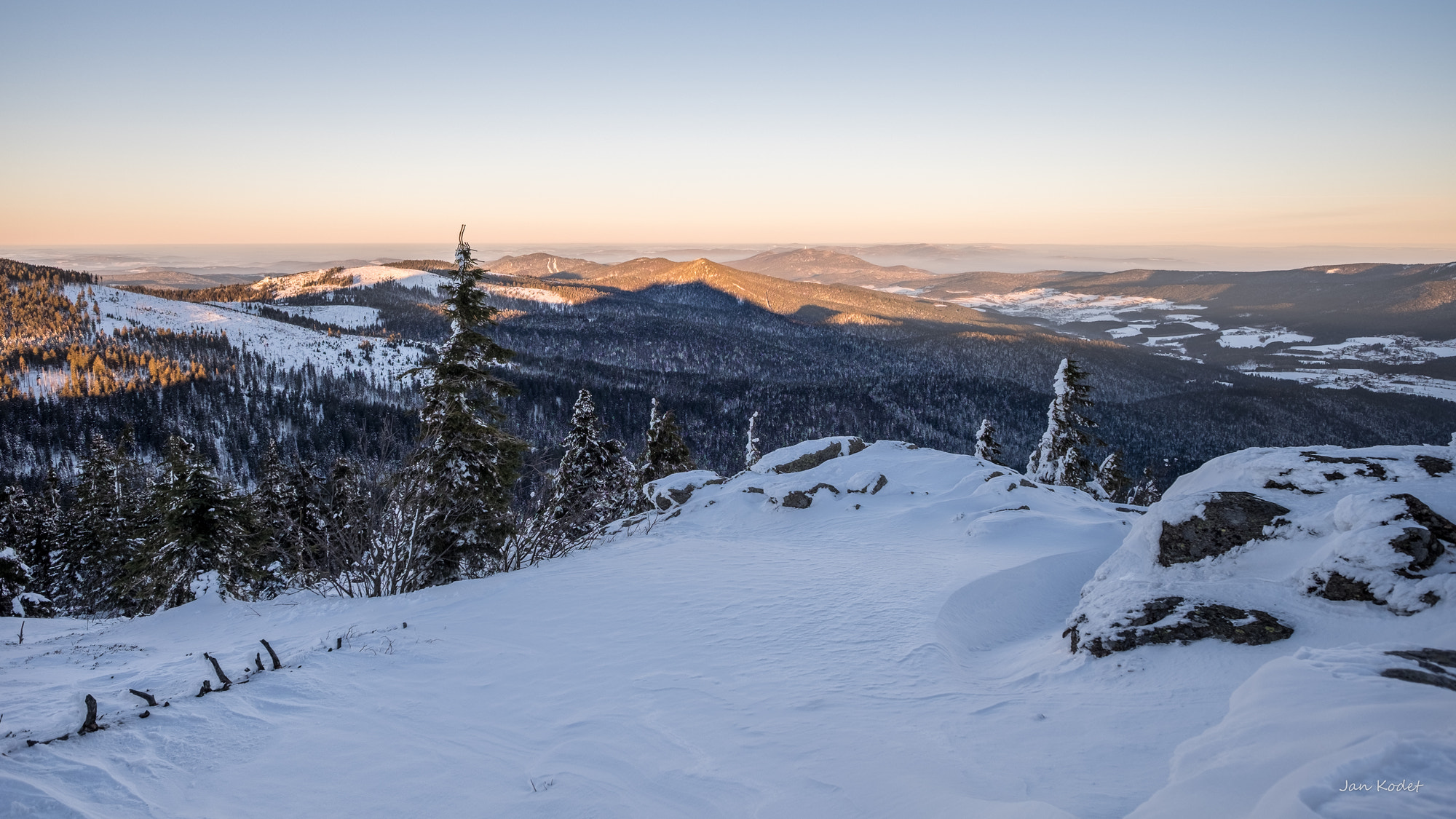 Fujifilm XF 14mm F2.8 R sample photo. Morning at große arber photography