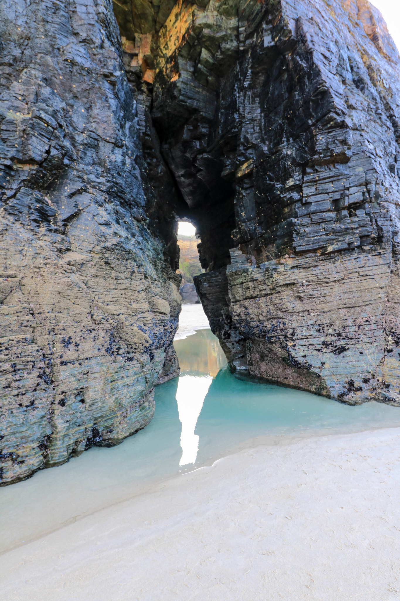 Canon EOS 760D (EOS Rebel T6s / EOS 8000D) sample photo. Playa de las catedrales day photography
