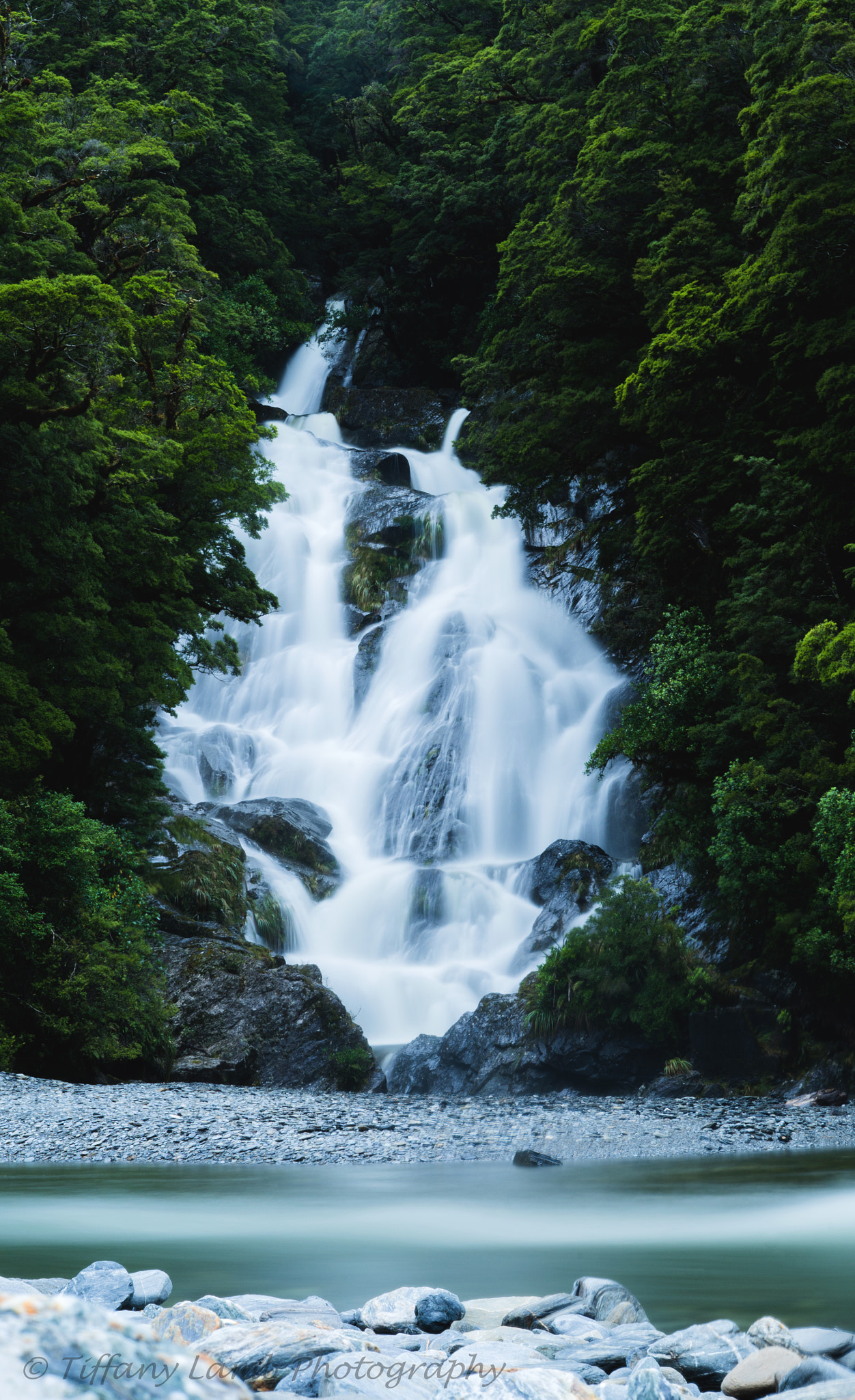 Sony a99 II sample photo. Fantail falls summer 2017 photography