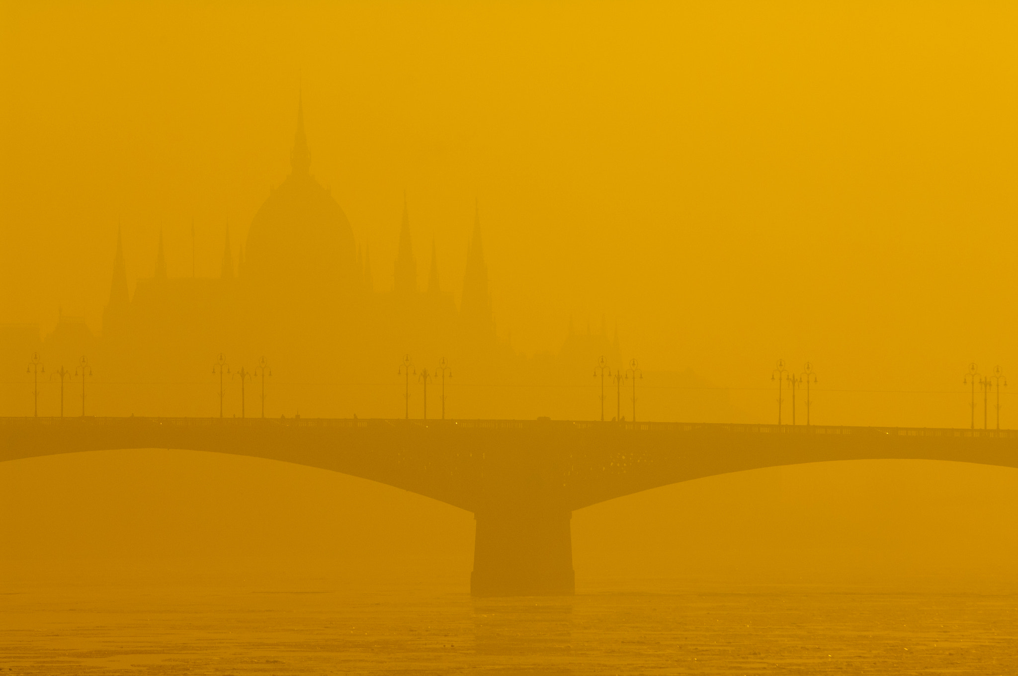 Nikon D2X sample photo. Smog settled over budapest photography